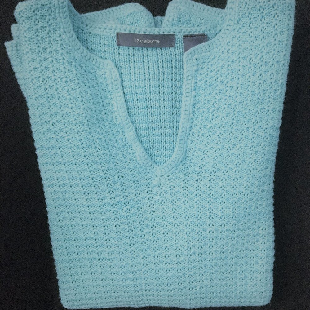 Liz Claiborne Turquoise Long Sleeved Sweater